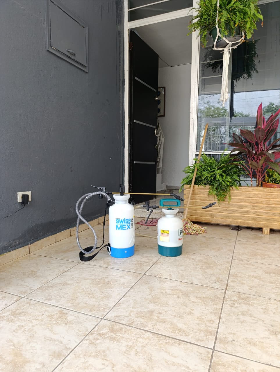 Equipos de fumigación en exterior